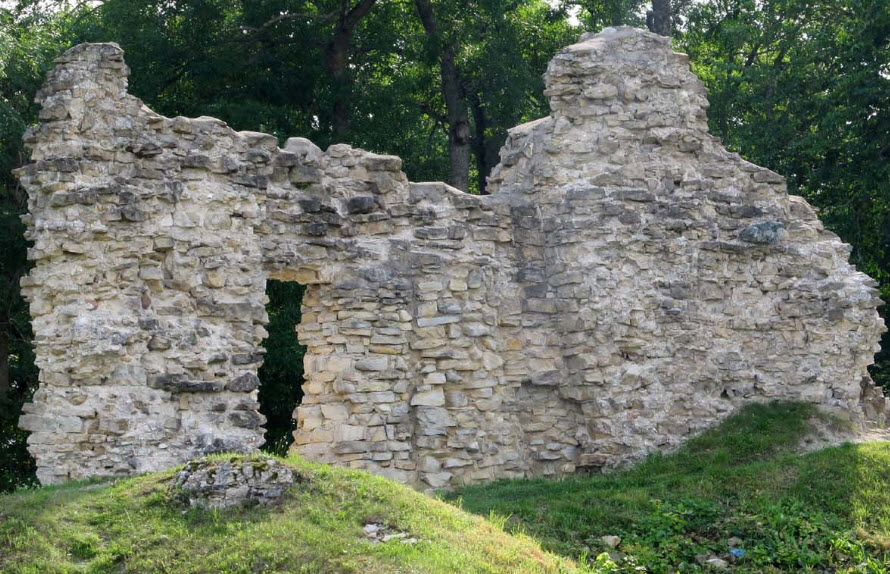Lihula Castle